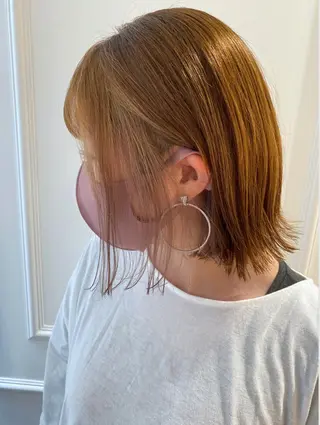 ショート カラー ベージュ/インナー カラー🤍Rieのヘアスタイル