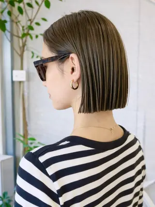 ミディアム 角岡 真帆のヘアスタイル