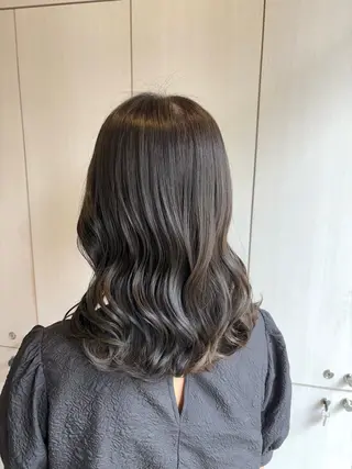 ミディアム カラー あべ ゆうかのヘアスタイル