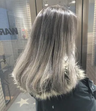 セミロング カラー 2nd所属・🤍2nd🤍田所 美希のヘアスタイル