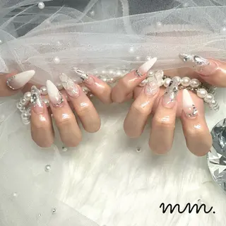 ネイル 🩷🩵mm.大宮 Riyo🧸🩵🩷のネイルデザイン