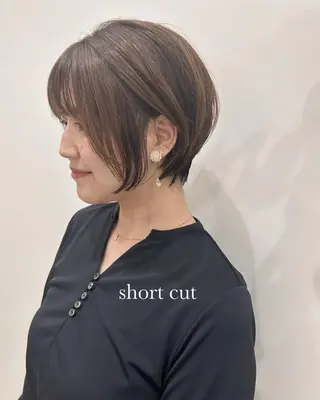 ショート 💛🤍U too e’s 鎌倉🧸のヘアスタイル