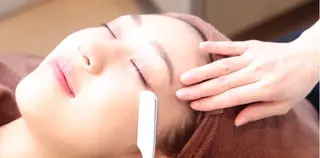 ポアレスサロンfil 中山のエステ・リラクイメージ