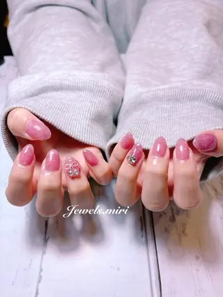 ネイル Jewels nail lily 白楽所属・ネイルサロン Jewels Mのネイルデザイン