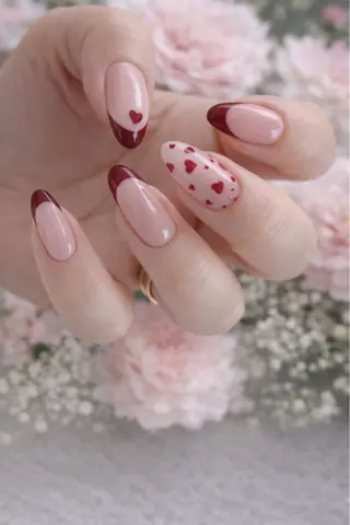 ネイル Roger 舞のネイルデザイン