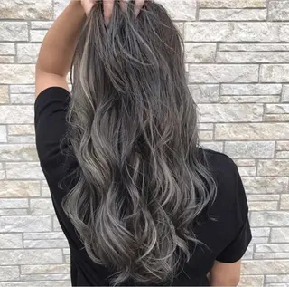 ロング 河上 雅俊のヘアスタイル