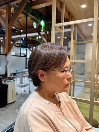 ショート Wiz新松戸店所属・勅使河原 なずなのヘアスタイル