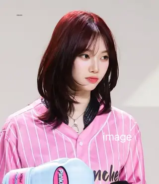 ミディアム カラー レイヤーカット/ 縮毛矯正/ミサキ💐のヘアスタイル