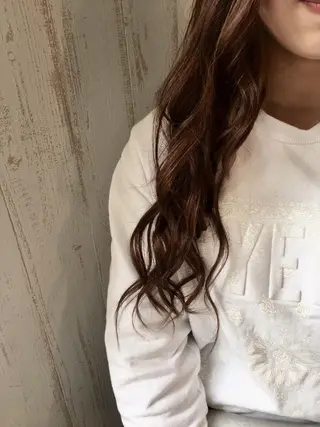 ロング カラー パーマ 大阪レミーエクステ チビ編み込みのヘアスタイル