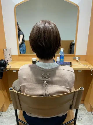 ショート カラー 《髪質改善✖️オリー ブ🧸》小嶋拓也のヘアスタイル