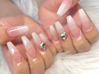 ネイル YK 美学院のネイルデザイン