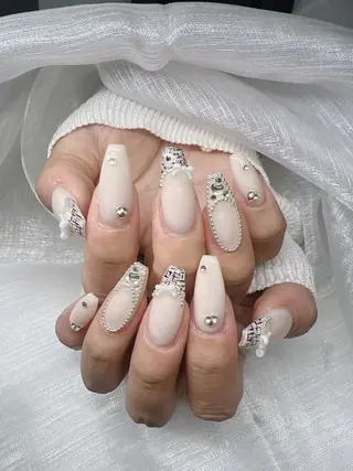 ネイル Lee Nails チップ長さだし専門店のネイルデザイン