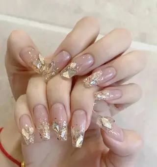 ネイル Queen's ゆなのネイルデザイン