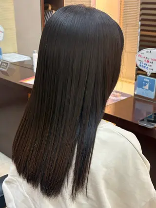 セミロング 細田 舞乃のヘアスタイル