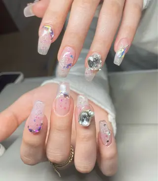 ネイル AngelChris ビューティーサロンのネイルデザイン