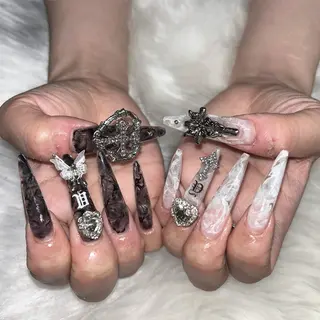 ロング Re:lith所属・猫夢 にゃむのネイルデザイン