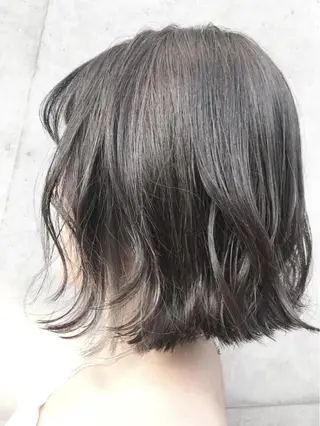 ショート カラー BEBE所属・ご新規様限定 透明感カラーKANAのヘアスタイル