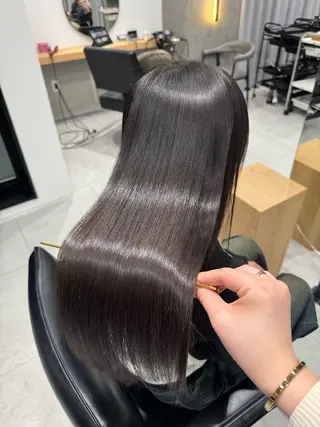 セミロング RAF TOKYO 薬院店所属・福岡／艶髪カラー/ 髪質改善/SAEのヘアスタイル