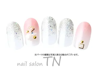 ネイル 澤田 美幸のネイルデザイン