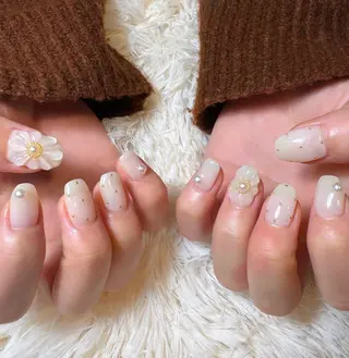 ネイル 嶺叶／ Mine Kanauのネイルデザイン