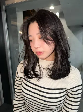 ミディアム 表参道/中明度カラー /レイヤー/Youのヘアスタイル