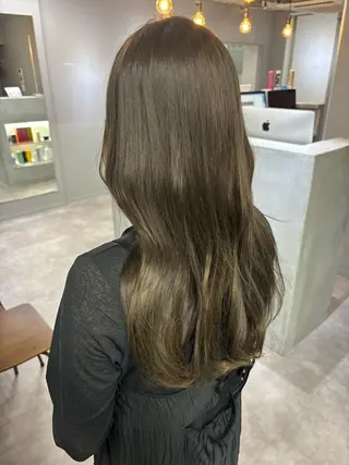 セミロング カラー きよはらちさき🍑 柔らかカラー🌱🫧のヘアスタイル