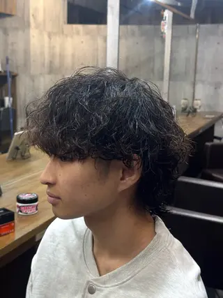 パーマ メンズ 心斎橋ハイトーン特化 midori🍀のヘアスタイル