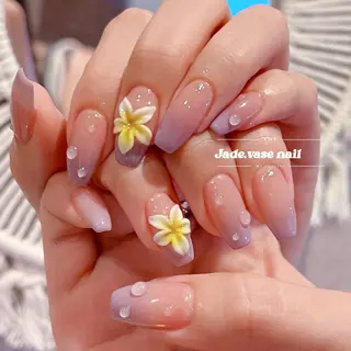 ネイル ✰Jade.vase 银座のネイルデザイン