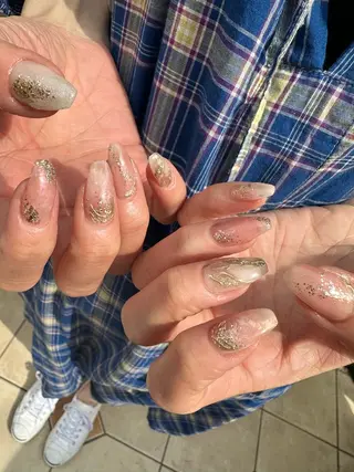 ロング カラー ヘアアレンジ キッズ ネイル マツエク・マツパ アイブロウ 福田 加奈のネイルデザイン