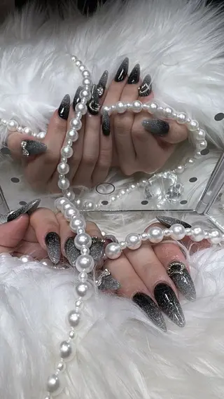 ネイル ꕤ︎︎牧野 麻衣ꕤ︎︎のネイルデザイン