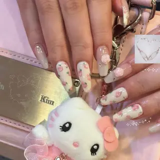 ネイル Bonnal所属・Manamǐ 個性派のネイルデザイン