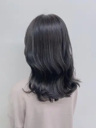 セミロング カラー ⛄️冬の透明感 カラー⛄️大西のヘアスタイル