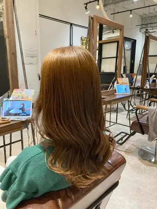 セミロング カラー ヘアアレンジ 山﨑 まなかのヘアスタイル