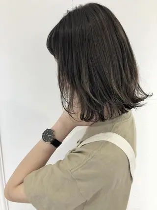 ミディアム カラー ヘアアレンジ マツエク・マツパ reverie【レヴリー】所属・夜23時まで予約🉑 reverieあきらのヘアスタイル