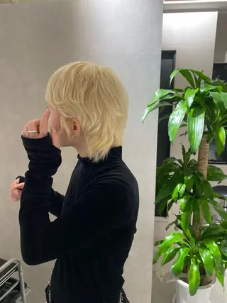 カラー レイヤー/ハイトーン ヒガシサヨのヘアスタイル