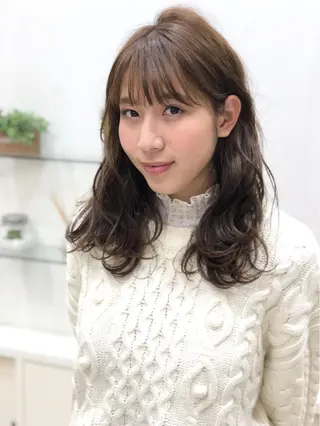 セミロング カラー ディレクター ノナカのヘアスタイル