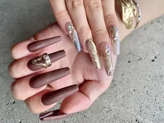 ネイル 岡矢joieange 心斎橋店のネイルデザイン