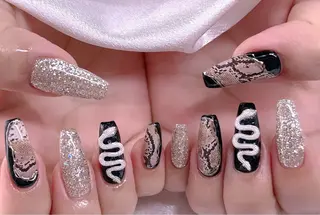 ネイル 美爪パラジェル導入店 Sunnilyのネイルデザイン