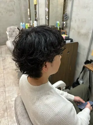 パーマ メンズ メンズ/ヘアセット/ 顔周りレイヤー/💶のヘアスタイル