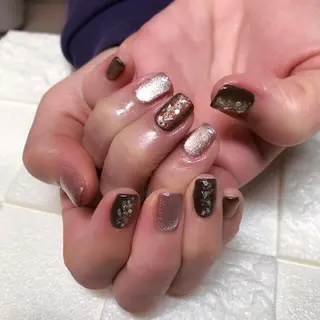 ネイル luxe NailDesignのネイルデザイン