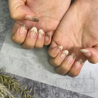 ネイル LE'A NAILSのネイルデザイン