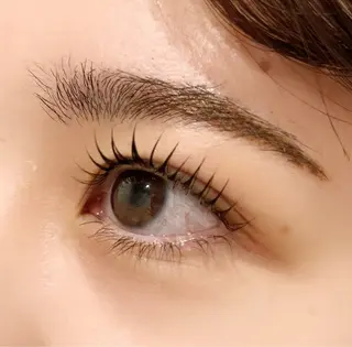 マツエク・マツパ ニコットラッシュ 京橋のマツエク・マツパデザイン