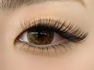 マツエク・マツパ Favori 岡崎のマツエク・マツパデザイン