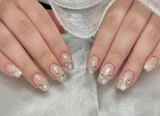 ネイル 夏 目のネイルデザイン