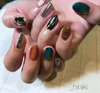 ネイル nail atelier AMBER所属・saori .の眉毛・アイブロウイメージ
