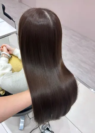 セミロング カラー 透明感カラー / レイヤー/ mamiのヘアスタイル