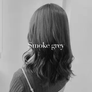 ロング カラー パーマ ヘアアレンジ マツエク・マツパ 韓国レイヤー🕊️ 柔らかベージュ🧸のヘアスタイル