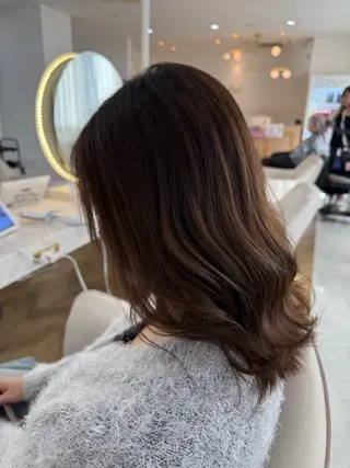 ミディアム 小林 美月  透明感カラーのヘアスタイル