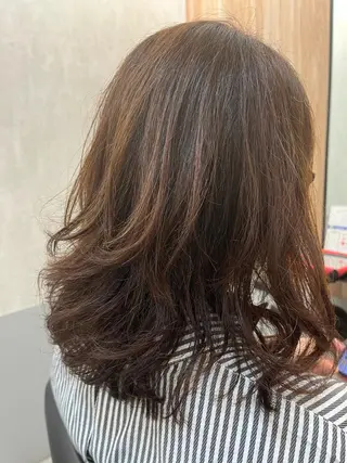 ミディアム GO TODAY SHAiRE SALON  神戸三宮店所属・ナチュラル艶々縮毛 矯正シェアサロンのヘアスタイル