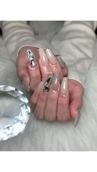 ネイル 藪木 七海のネイルデザイン